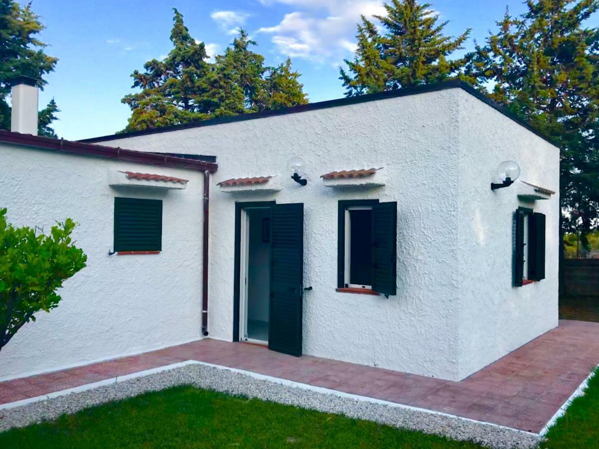 Villa Il Carrubo - Basilicata بيستيشي المظهر الخارجي الصورة